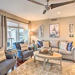 Hamiltons To-Do At The Lake Home With Pool Access