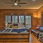 Hilltop Hot Springs Log Cabin With Hot Tub And Grill!