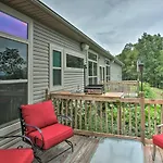 Contemporary Mountaintop Cabin 6 Mi To Natl Park