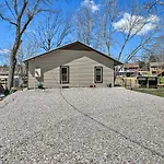 Waterfront Hot Springs Home With Kayaks And Boat Slip!