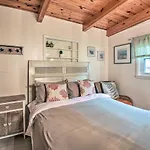 Lakefront Home With Dock 10 Mi To Central Ave!