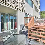 Stunning Hot Springs Condo On Lake Hamilton!