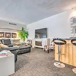 Stunning Hot Springs Condo On Lake Hamilton!