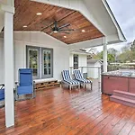 Waterfront Hot Springs Home With Boat Dock And Kayaks!