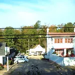 Gold-Inn Hot Springs