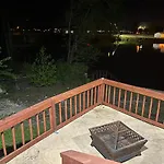 Ledgerock Lake House! Boat Included March-October,Outside Bar, Pool Table,Family Fun Center
