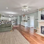 Remarkable Hot Springs Condo With Lake Views!