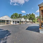 Uptown Hot Springs Cottage 1 By Bathhouse Row