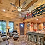 New-Build Tree Top Cabin About 3 Mi To Lake Hamilton