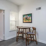 Oak Vegas