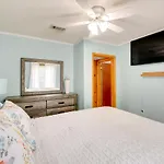 Cozy Hot Springs Vacation Rental On Lake Hamilton!