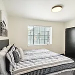 Honeymoon In Hot Springs Condo