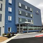 Microtel Inn & Suites By Wyndham Hot Springs