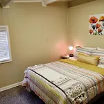 #10-Amazing Three Bedroom Lake House-Pet Friendly