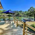 #04-Adorable Large 1 Bedroom Lakeside Cottage- Pet Friendly