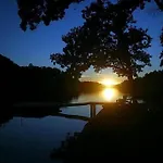 #05 - Lakefront Two Bedroom Cottage- Pet Friendly