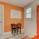 Tangerine Bungalow Downtown Hot Springs