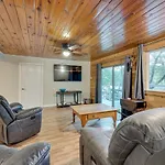 Spacious Hot Springs Lakehouse On Lake Hamilton!