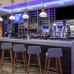 Doubletree By Hilton Hot Springs