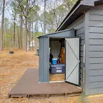 Tranquil Hot Springs Getaway Near Ouachita River!
