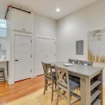 Spacious Downtown Hot Springs Vacation Rental!