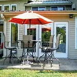Lakefront Casita - Perfect For Couples Or Families