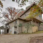 Hot Springs Home With Views, Hot Tub And Golf Access