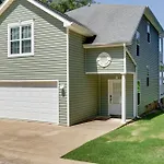Hot Springs Getaway With Boat Ramp On Lake Hamilton