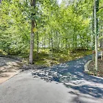 Serene Lake Hamilton Hideaway With Private Dock