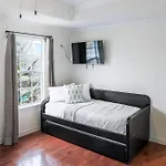 Lake Hamilton Carriage House 5Br; 3.5Ba Sleeps 17!