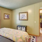 Lakefront Arkansas Home With Dock And Sunroom