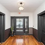 Walk To Bathhouses, Historic Dtwn Building, Room # 302