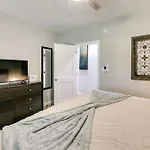 Pet-Friendly Home, Near Hot Springs National Park!