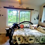 Lake Catherine Serenity Retreat
