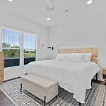 The June Hot Tub With King Beds On 2 Acres