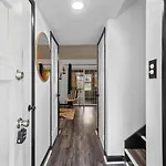 Cheerful Village Condo