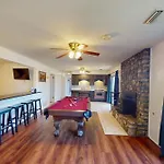 Lakeview Escape At Phadral