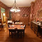 1890 Williams House Inn