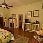 1890 Williams House Inn
