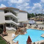 Howard Johnson Express Inn Hot Springs