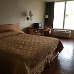 All Seasons Lodge