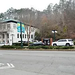 Springs Hotel And Spa