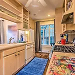 Hot Springs Home With Hot Tub, 2 Mi To National Park