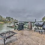 Modern Hot Springs Condo With Dock On Lake Hamilton!