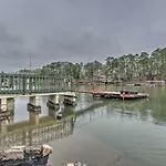 Lake Hamilton Couples Retreat Boat Dock And Ramp!