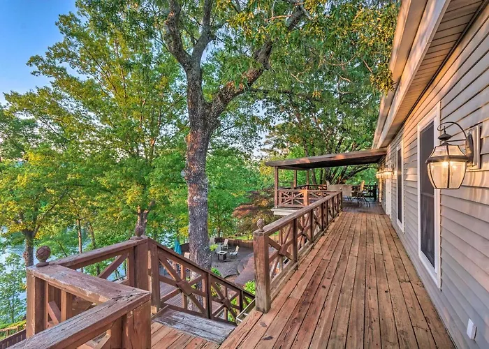 Luxe Hot Springs Lakehouse Dock, Hot Tub And Kayaks