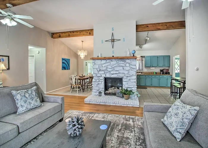Treasure Isle Riverfront Home Pets Welcome!