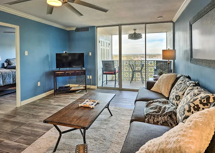 Quaint Hot Springs Condo With Views And Pool Access!