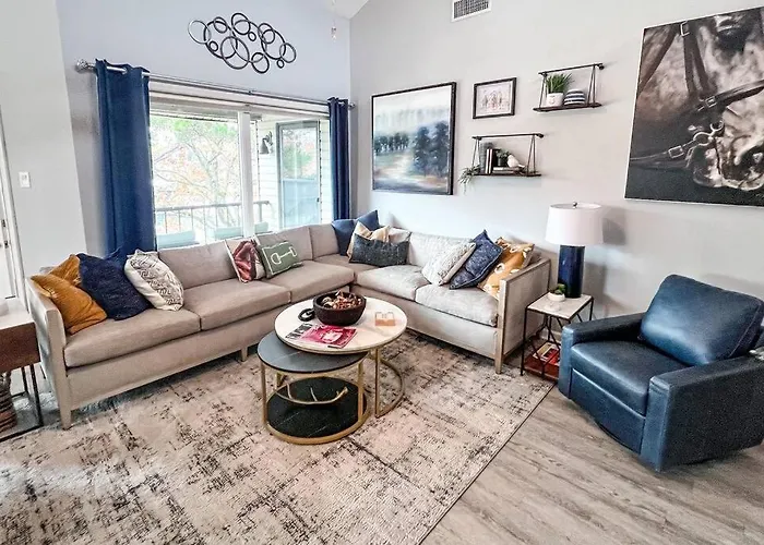 Long Island Condo