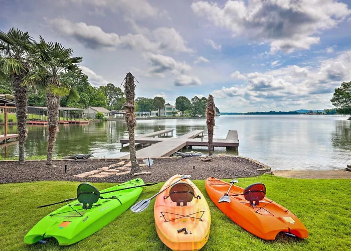 Waterfront Home About 4 Mi To Oaklawn Racing Casino!